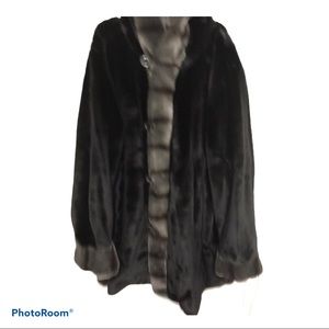 Reversible Dennis Basso black/gray/fur coat size 3X with hood
